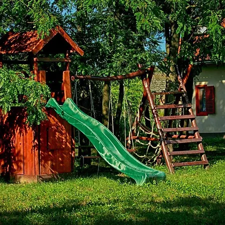 Nyaraló éden Park Vízvár Vizvar