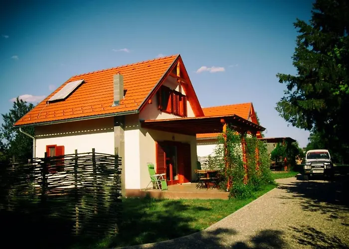 éden Park Vízvár * Vizvar