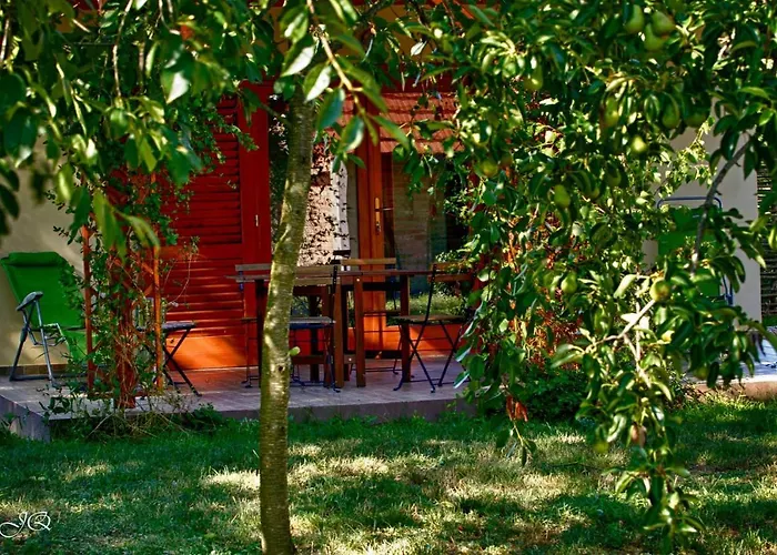 éden Park Vízvár Nyaraló *